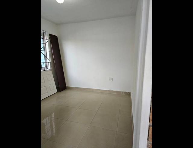 2 BEDROOM PROPERTY TO RENT IN AUSTERVILLE
